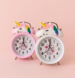 ساعت یونی کورن دایره ای