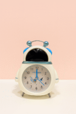 ساعت رومیزی طرح فضانورد - Image 4