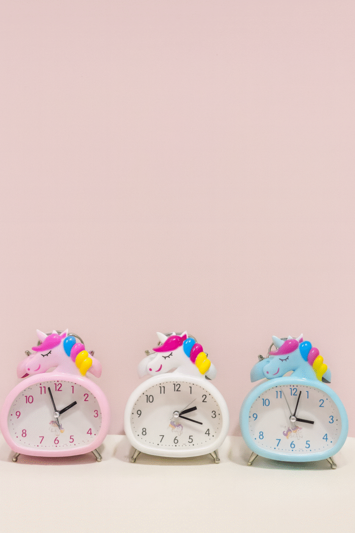 file_00000000adb8620ea8e076d12b96d853 ساعت یونیکورن بیضی - Image 1