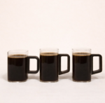 لیوان شیشه‌ای مربع دسته‌دار