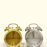 ساعت رومیزی لوکس